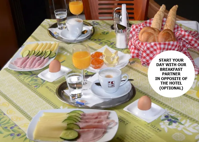 Smart Living - Hauptbahnhof - Self Check-in Апарт-отель 4*