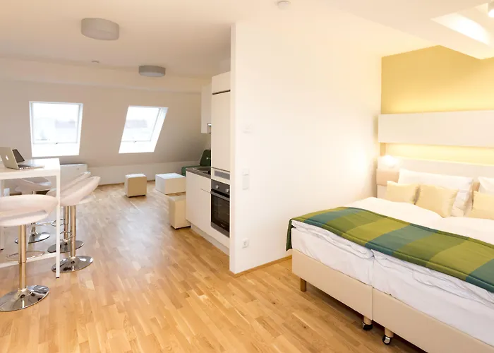 Smart Living - Hauptbahnhof - Self Check-in 4*