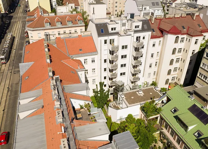 Apartahotel Smart Living - Hauptbahnhof - Self Check-in 4*
