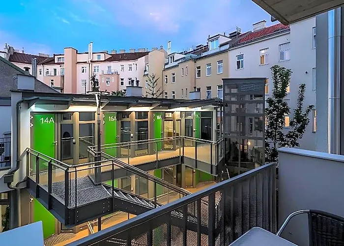 Aparthotel Smart Living - Hauptbahnhof - Self Check-in