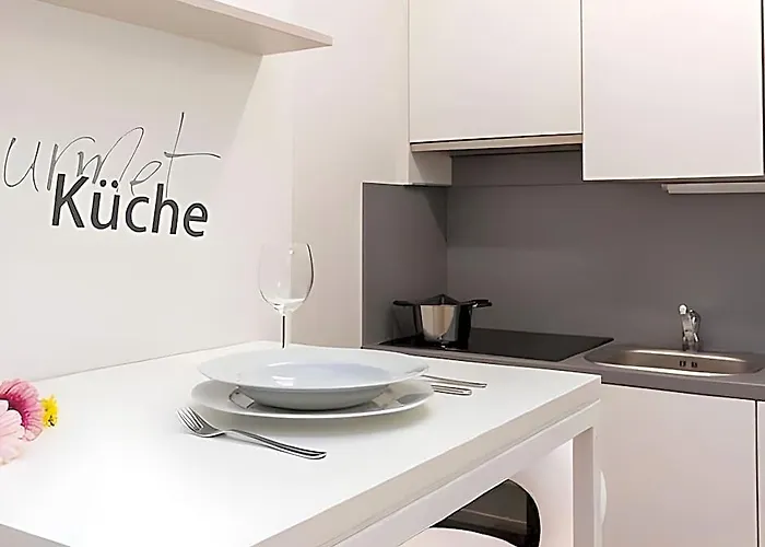 Aparthotel Smart Living - Hauptbahnhof - Self Check-in 4*