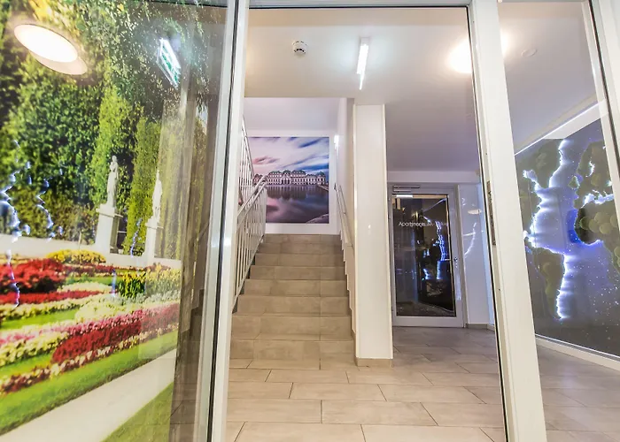 Smart Living - Hauptbahnhof - Self Check-in